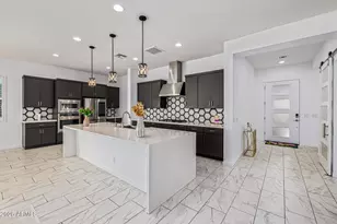 22106 N 59th Wy, Phoenix, AZ 85054 - Photo 16