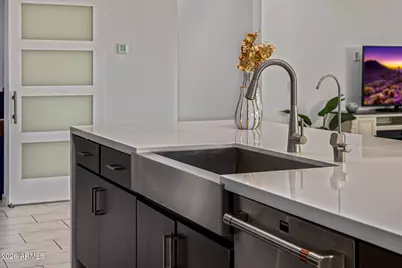 22106 N 59th Way, Phoenix, AZ 85054 - Photo 22