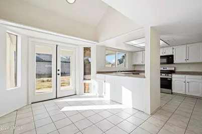 5729 W Butler Drive, Chandler, AZ 85226 - Photo 10