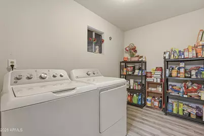 7233 W Hatcher Road, Peoria, AZ 85345 - Photo 18