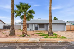 7233 W Hatcher Rd, Peoria, AZ 85345 - Photo 2