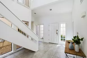 2626 E Arizona Biltmore Cir, Phoenix, AZ 85016 - Photo 4