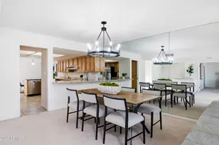 2626 E Arizona Biltmore Cir, Phoenix, AZ 85016 - Photo 8