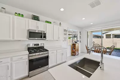 17150 W Fallen Leaf Lane, Surprise, AZ 85387 - Photo 16