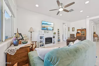 17150 W Fallen Leaf Lane, Surprise, AZ 85387 - Photo 8