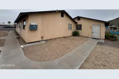 1702 W Shangri La Road, Phoenix, AZ 85029 - Photo 12