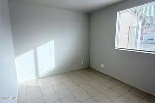 1702 W Shangri La Rd, Phoenix, AZ 85029 - Photo 16