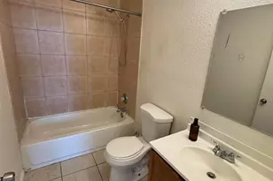 1702 W Shangri La Rd, Phoenix, AZ 85029 - Photo 22