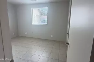 1702 W Shangri La Rd, Phoenix, AZ 85029 - Photo 14