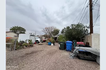 740 W Cinnabar Avenue, Phoenix, AZ 85021 - Photo 10