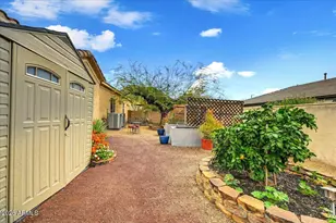 35326 N 27th Dr, Phoenix, AZ 85086 - Photo 32