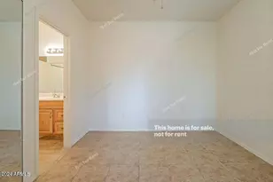 2929 W Yorkshire Dr, Phoenix, AZ 85027 - Photo 18