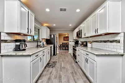 19034 N Palo Verde Drive, Sun City, AZ 85373 - Photo 12
