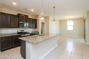 40454 W Hensley Way, Maricopa, AZ 85138 - Photo 2