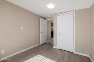 10839 W Michael Dr, Peoria, AZ 85373 - Photo 18