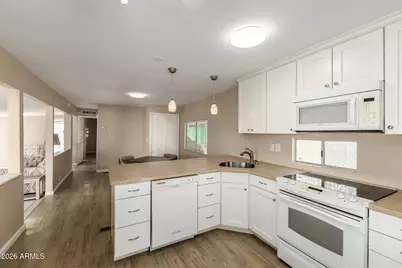 10839 W Michael Drive, Peoria, AZ 85373 - Photo 8