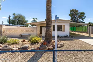 10839 W Michael Dr, Peoria, AZ 85373 - Photo 32