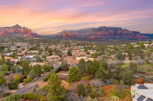 385 Rockridge Dr, Sedona, AZ 86336 - Photo 2