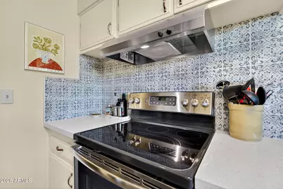 9928 W Peoria Avenue, Sun City, AZ 85351 - Photo 10