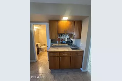 7759 N 19th Drive, Phoenix, AZ 85021 - Photo 4