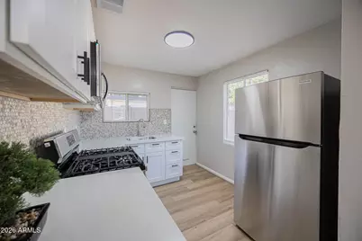 4208 N 17th Street #2, Phoenix, AZ 85016 - Photo 8