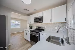 4208 N 17th St, Phoenix, AZ 85016 - Photo 10