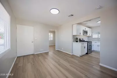 4208 N 17th Street #2, Phoenix, AZ 85016 - Photo 4