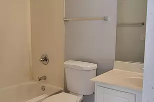 8868 N 66th Ave, Glendale, AZ 85302 - Photo 14