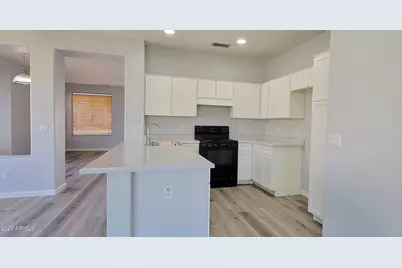 8868 N 66th Avenue, Glendale, AZ 85302 - Photo 4