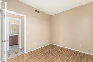 8888 N 47th Ave, Glendale, AZ 85302 - Photo 12