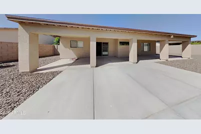 15281 W Hearn Road, Surprise, AZ 85379 - Photo 2