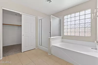 15281 W Hearn Road, Surprise, AZ 85379 - Photo 14