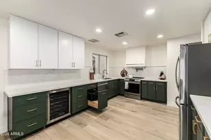 2905 E Glenhaven Dr, Phoenix, AZ 85048 - Photo 14