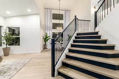 2905 E Glenhaven Drive, Phoenix, AZ 85048 - Photo 8