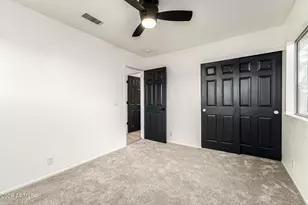 2905 E Glenhaven Dr, Phoenix, AZ 85048 - Photo 30