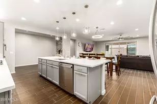 12515 W Tuckey Ln, Glendale, AZ 85307 - Photo 20