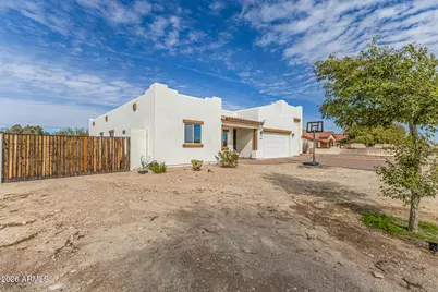 19822 W Colter Street, Litchfield Park, AZ 85340 - Photo 2