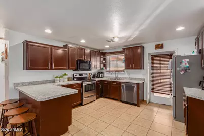 3437 W Belmont Avenue, Phoenix, AZ 85051 - Photo 4