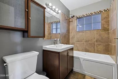 2842 E Cheery Lynn Road, Phoenix, AZ 85016 - Photo 24