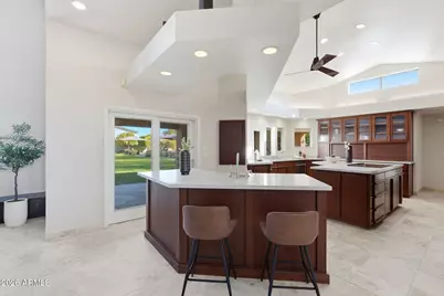 5332 W Misty Willow Lane, Glendale, AZ 85310 - Photo 16