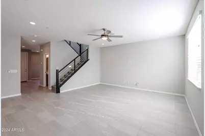 8963 W Luke Avenue, Glendale, AZ 85305 - Photo 8