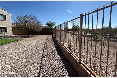 2196 S 216th Lane, Buckeye, AZ 85326 - Photo 26