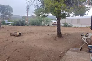 34440 S Ann Black St, Black Canyon City, AZ 85324 - Photo 10