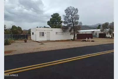 34440 S Ann Black Street, Black Canyon City, AZ 85324 - Photo 4