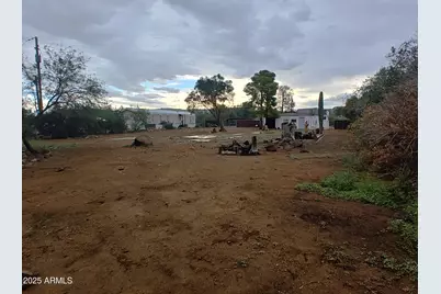 34440 S Ann Black Street, Black Canyon City, AZ 85324 - Photo 6