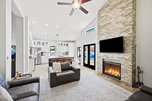 8905 E Voltaire Dr, Scottsdale, AZ 85260 - Photo 14