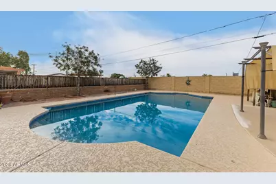 328 E Monte Way, Phoenix, AZ 85042 - Photo 32