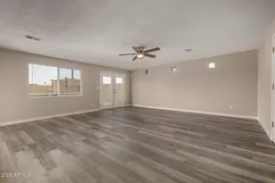 328 E Monte Wy, Phoenix, AZ 85042 - Photo 6