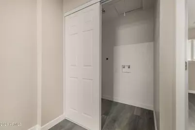 328 E Monte Way, Phoenix, AZ 85042 - Photo 28