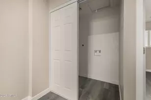 328 E Monte Wy, Phoenix, AZ 85042 - Photo 28